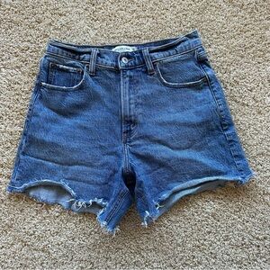 Abercrombie & Fitch The Dad Short High Rise Distressed Blue Jean Shorts 28/6
